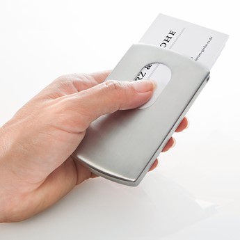 SIGEL Visitenkarten-Etui "Snap" - Anwendung